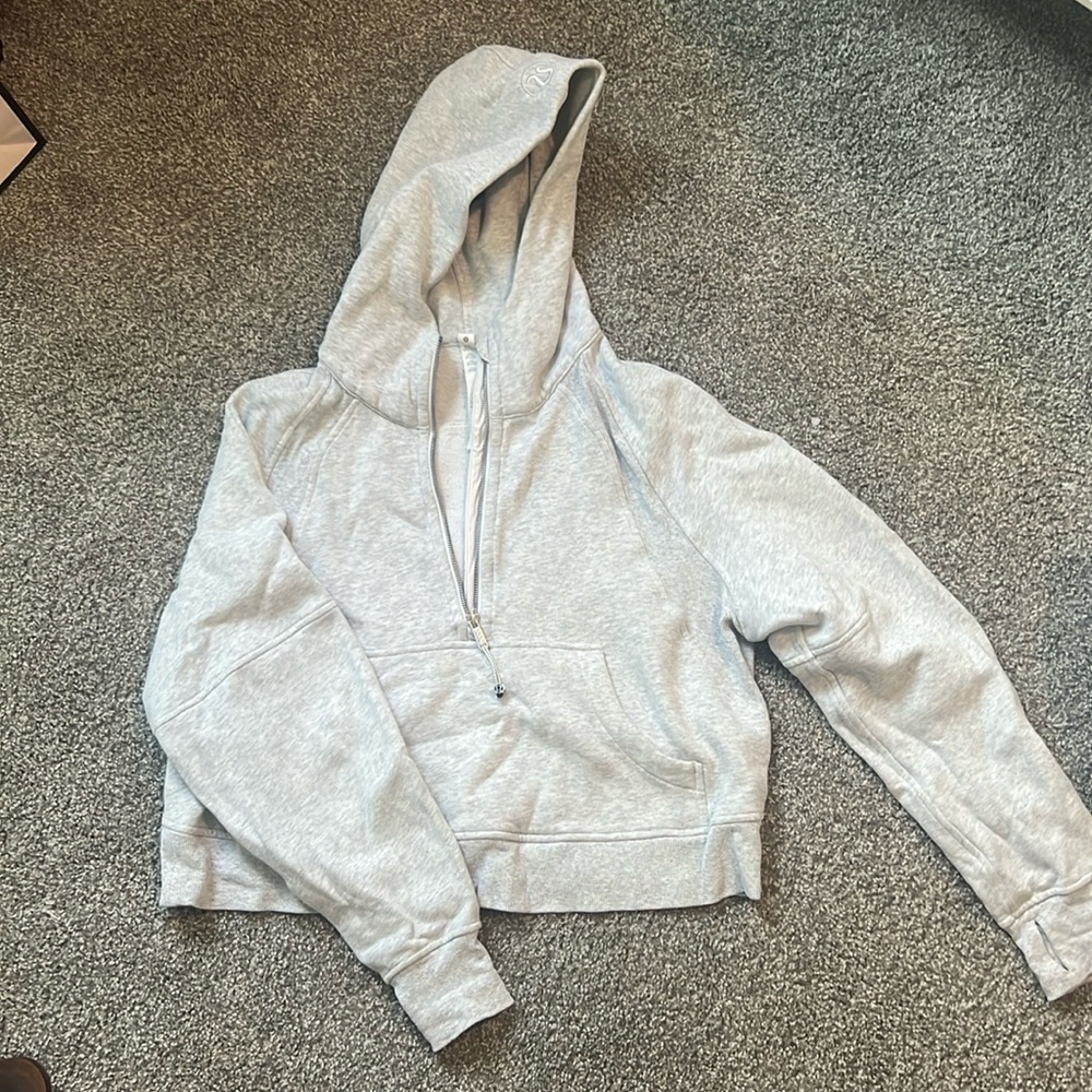 Lululemon Scuba